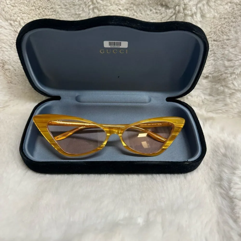 NEW Gucci Women's Yellow Cat Eye-Frame Acetate Sunglasses With Case